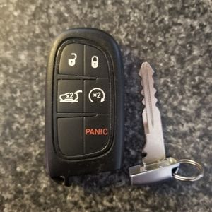 2018 Jeep key fobs I have 2 of them